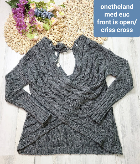 onetheland boutique sweater