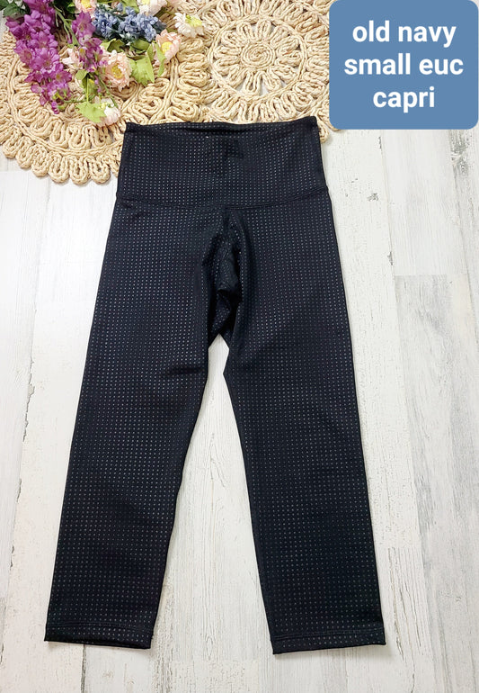 old navy capri leggings