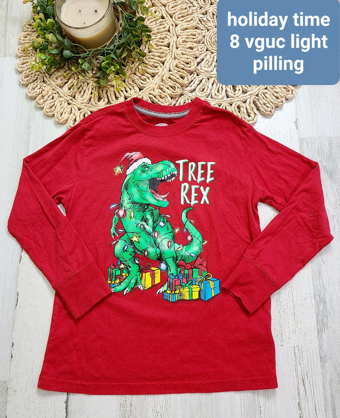 holiday time dino lights