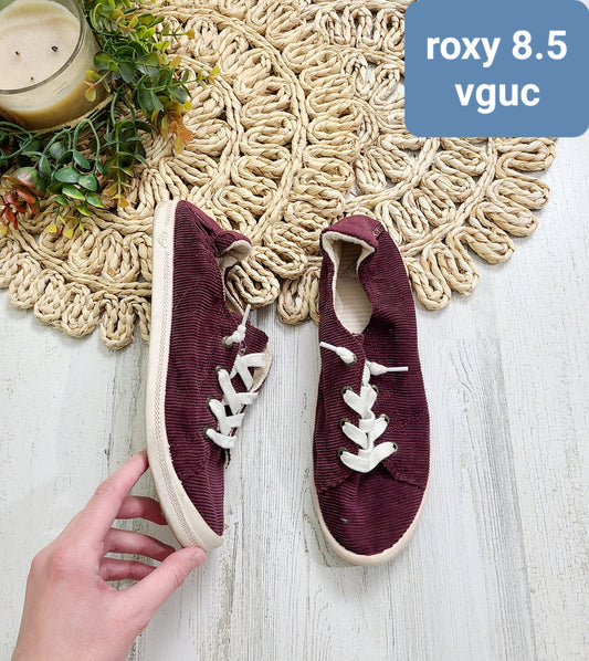 roxy slip ons