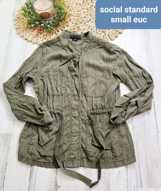 social standard olive green