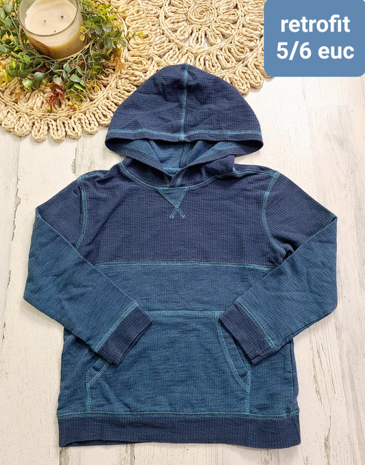 retrofit hoodie blue