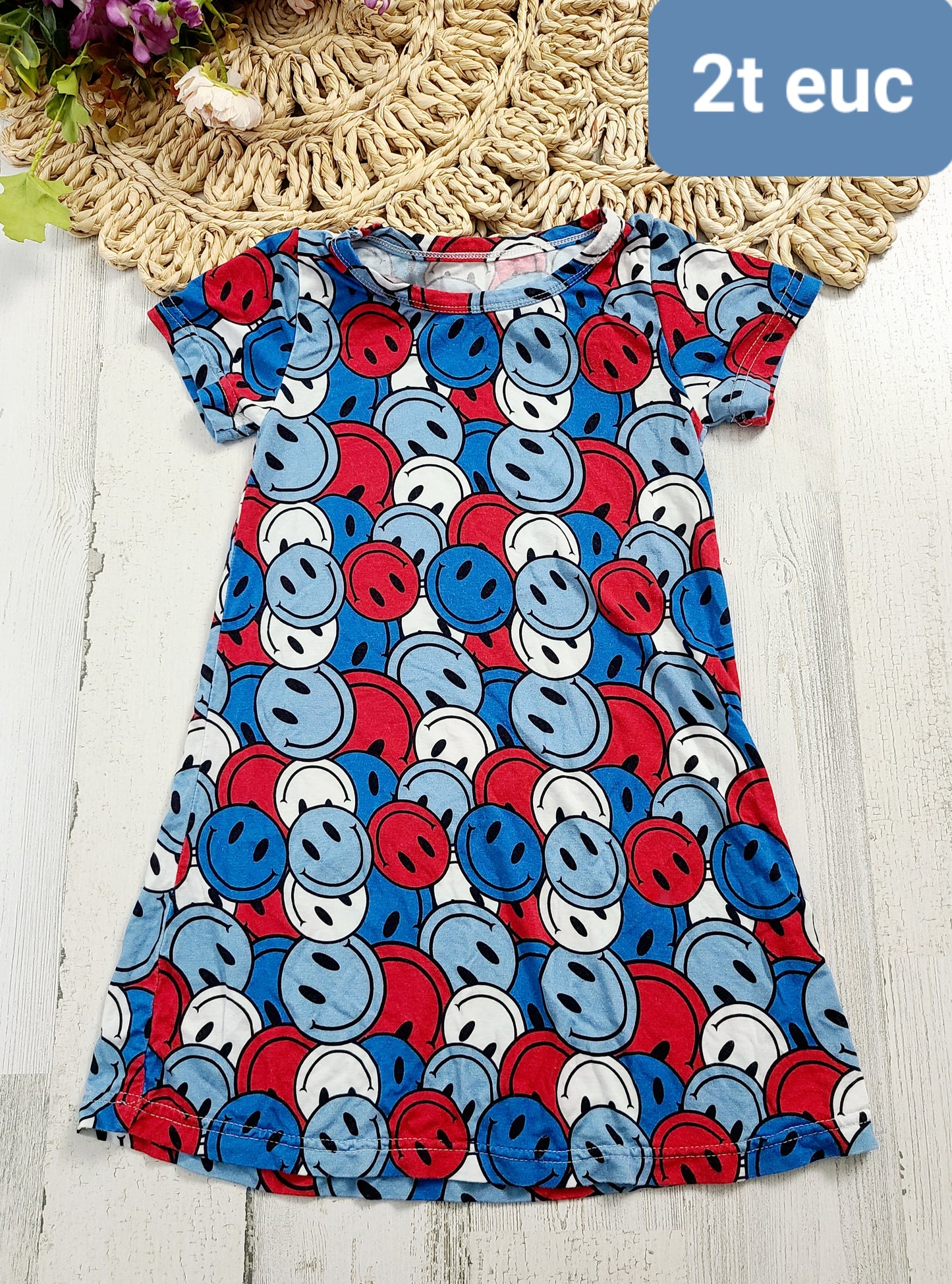 2t smiley face dress
