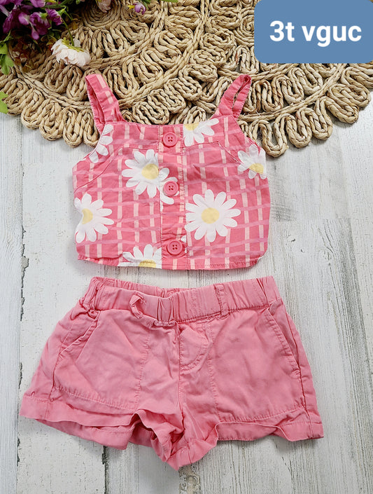 pink button tank with flowers and shorts