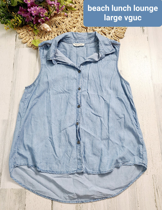 beach lunch lounge chambray tank