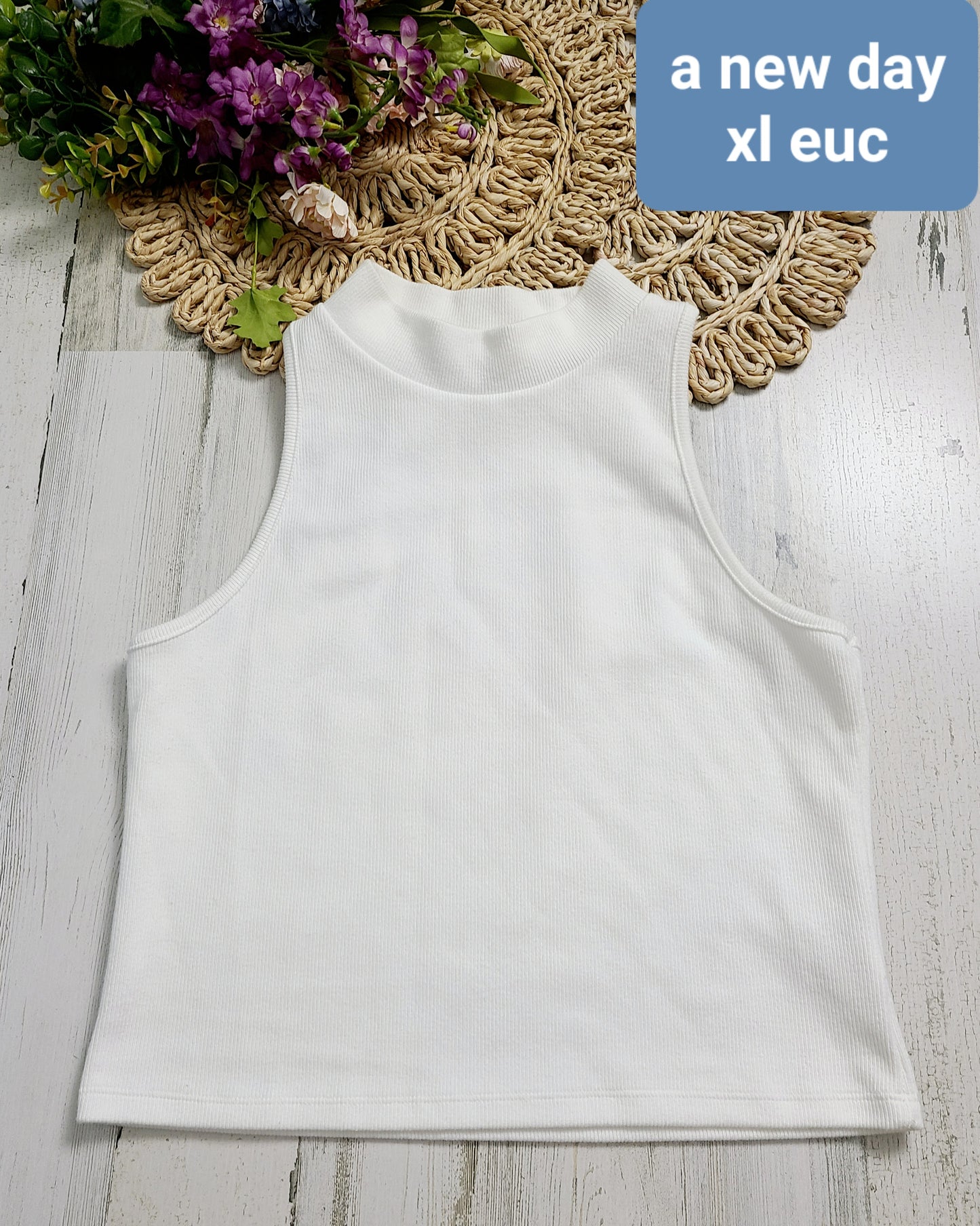 a new day xl white tank