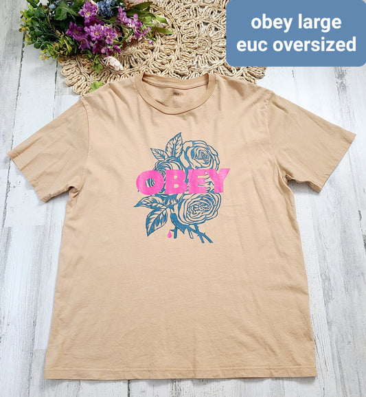 obey oversized tee