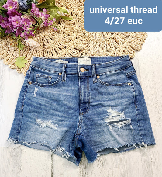 universal thread cutoff shorts