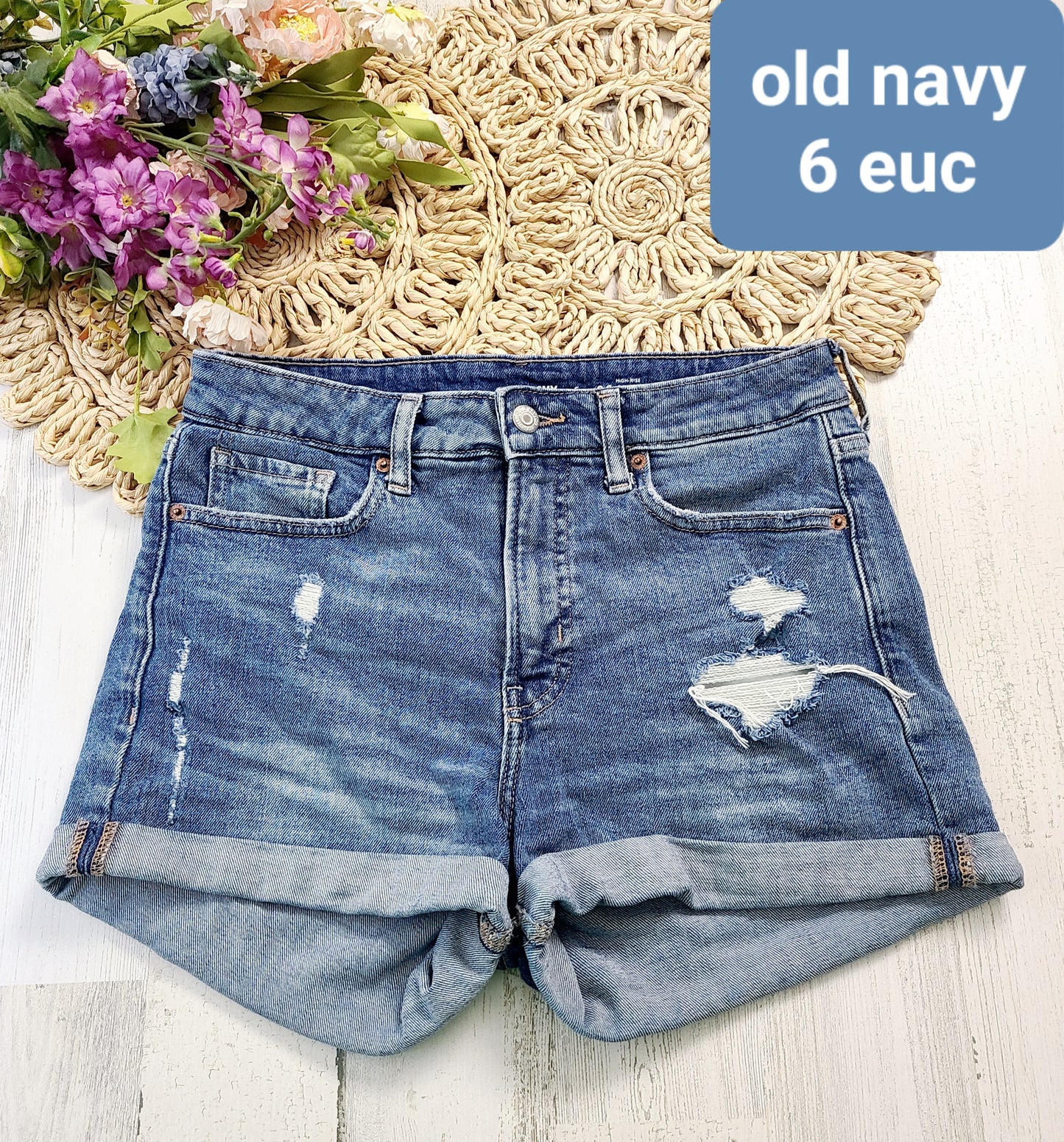 old navy cuff shorts