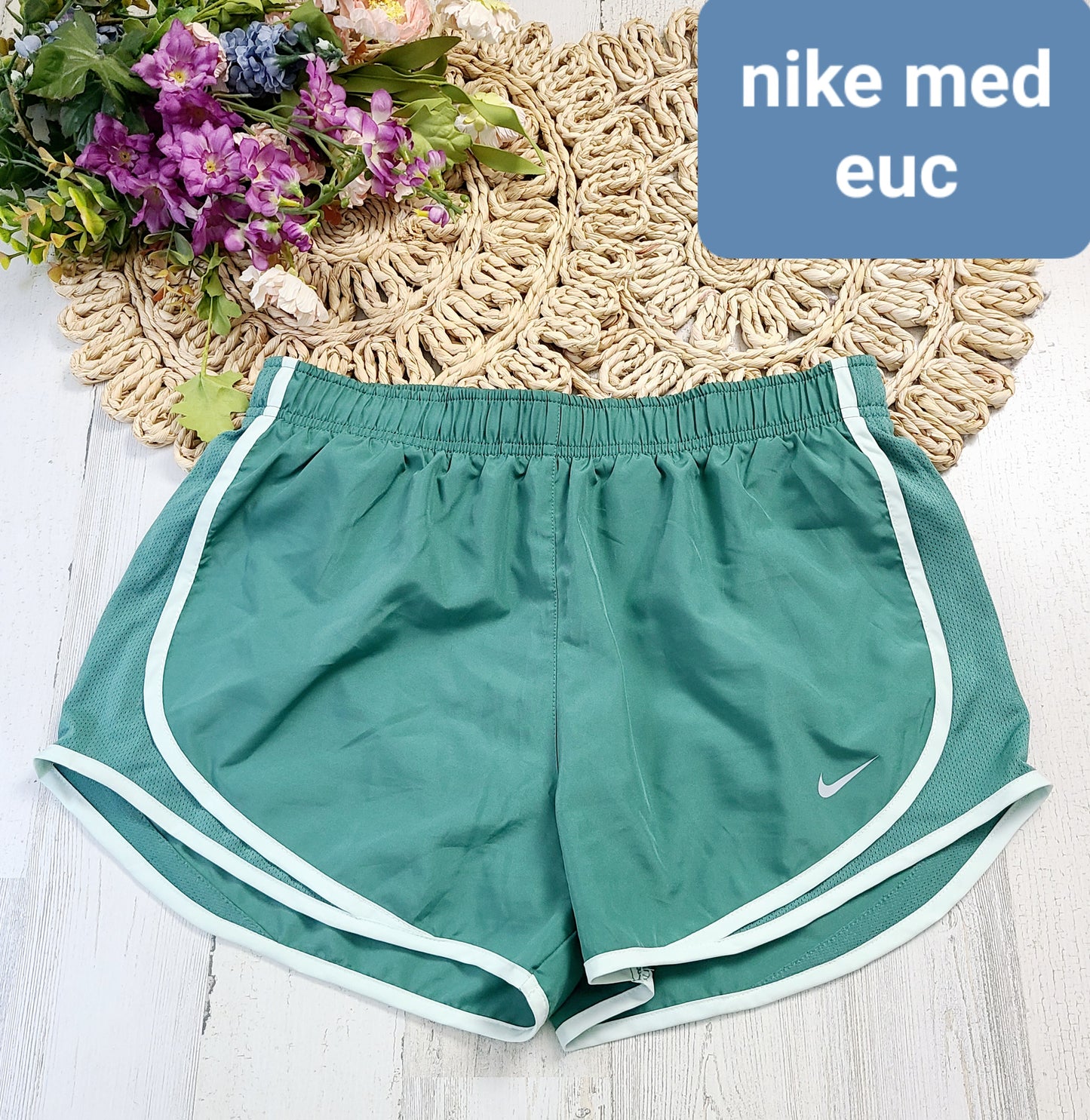 nike green medium