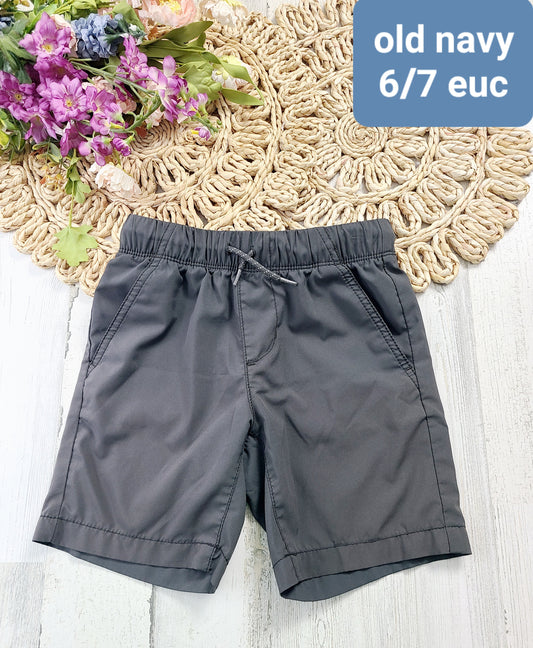 6/7y old navy shorts
