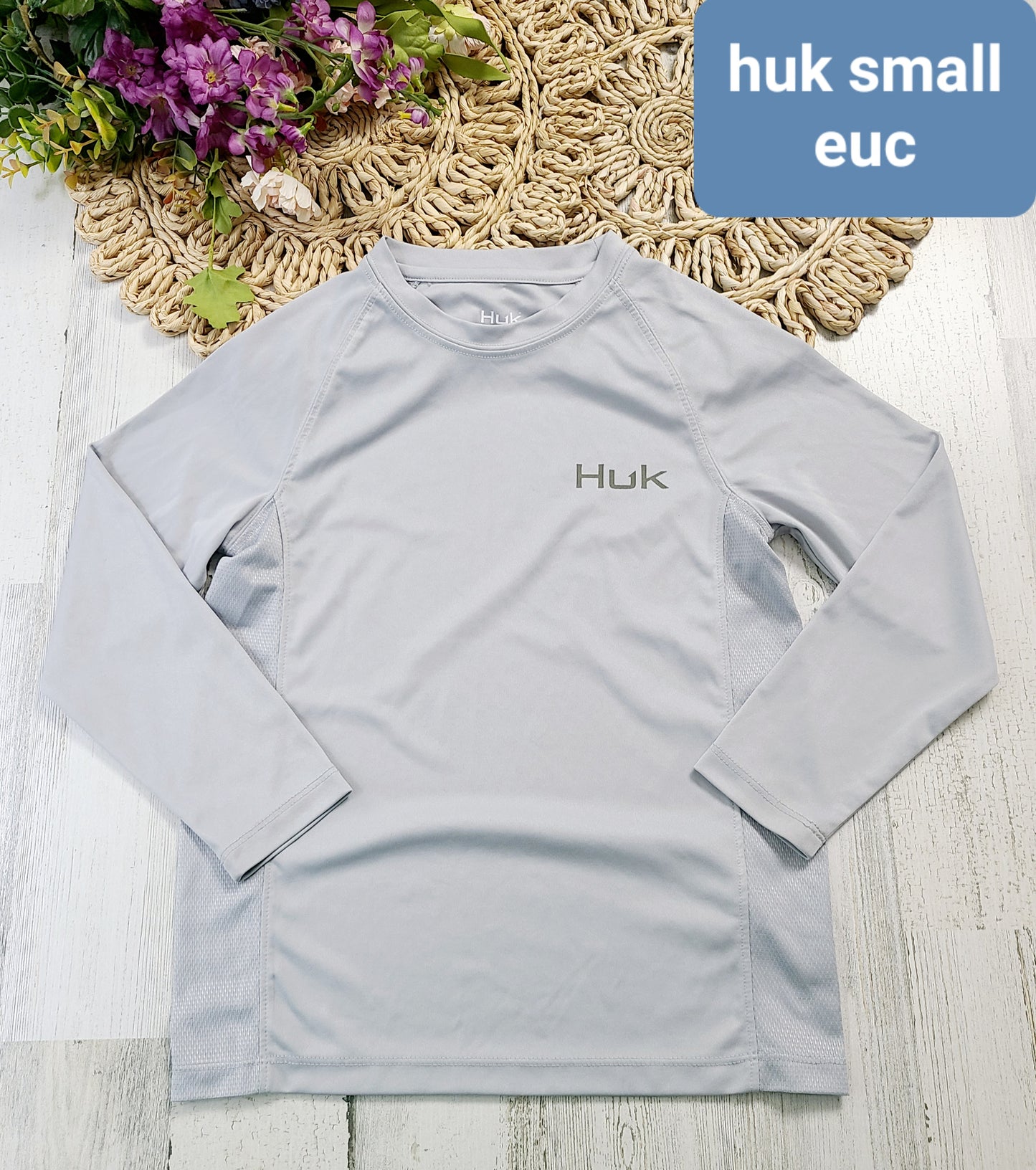 gray huk long sleeve