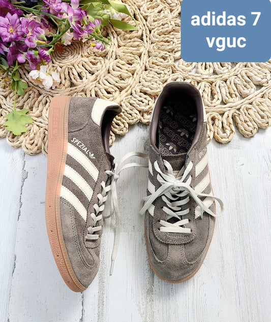 mens adidas fits womens 8.5