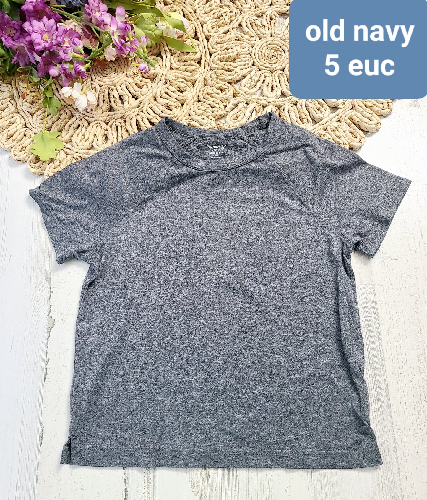 old navy gray active tee boys