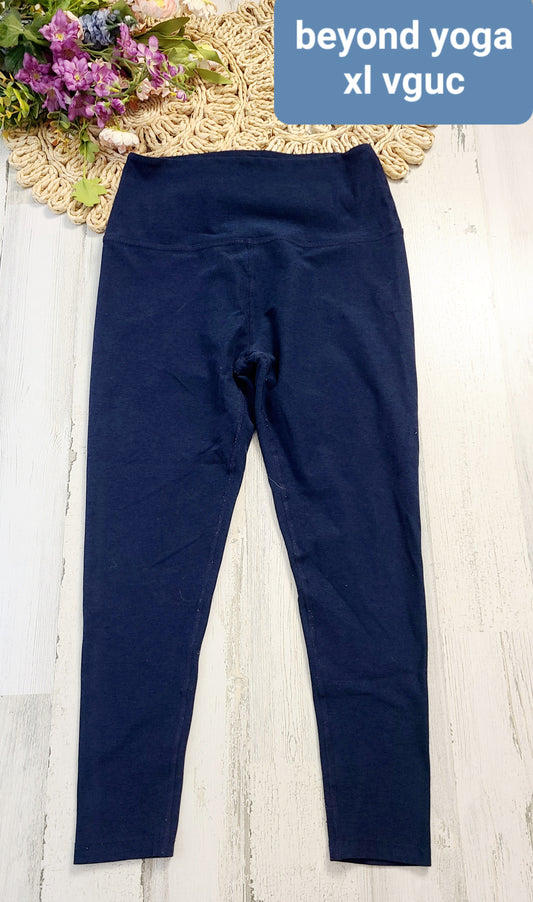 beyond yoga navy leggings