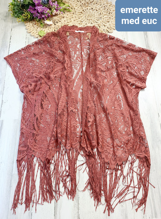 emerette lace kimono