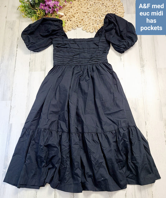 a&f black puff sleeve dress