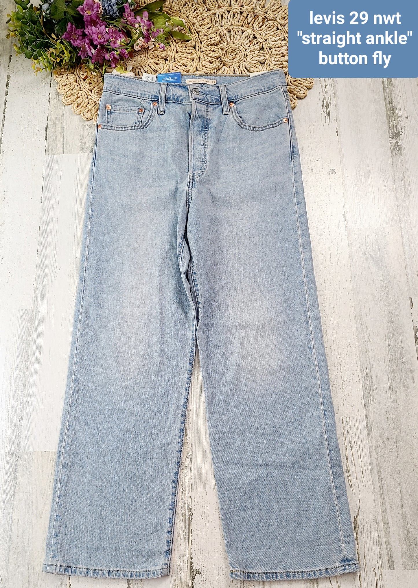 new levis 29 straight ankle