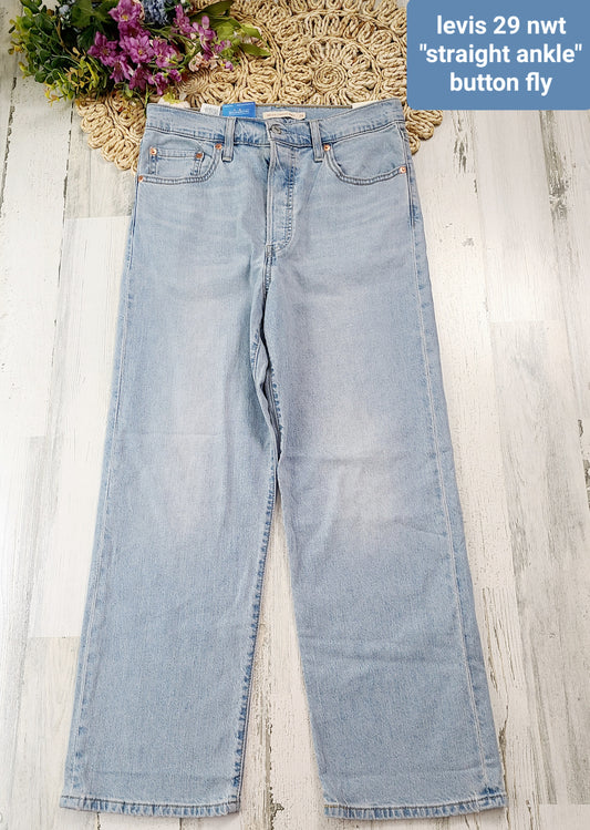 new levis 29 straight ankle