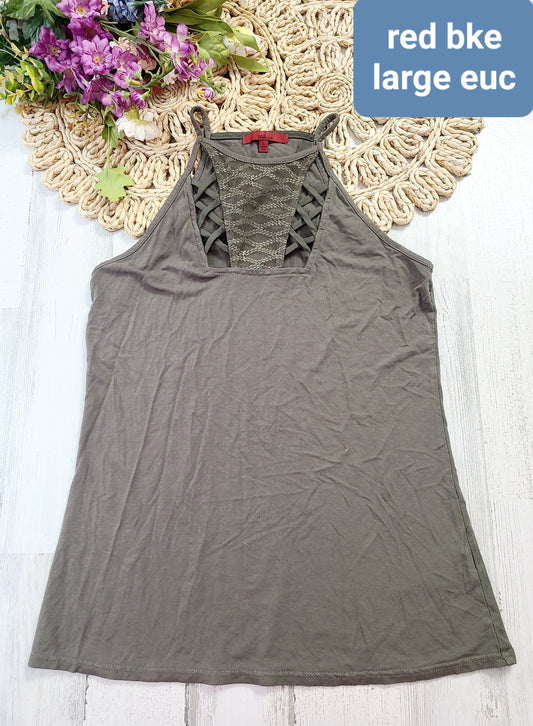 red bke criss cross tank