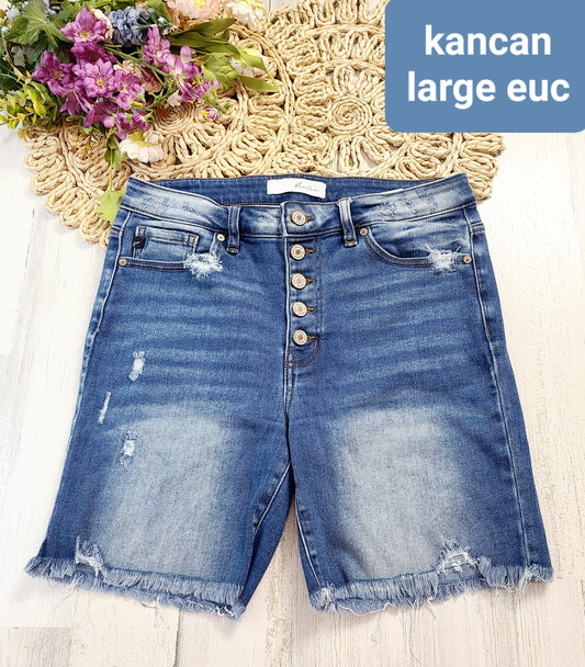 kancan button fly long shorts