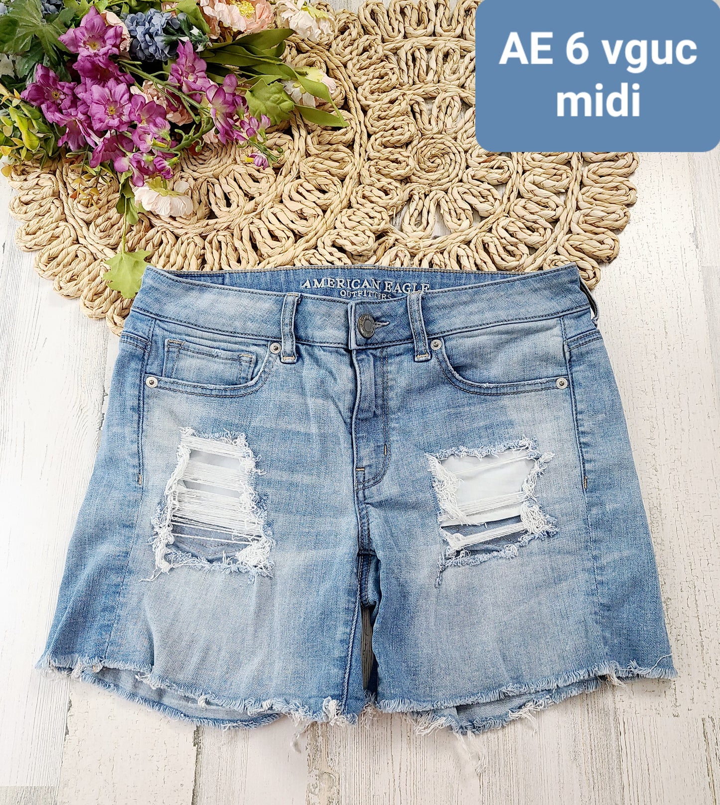 ae jean shorts distressed on pockets