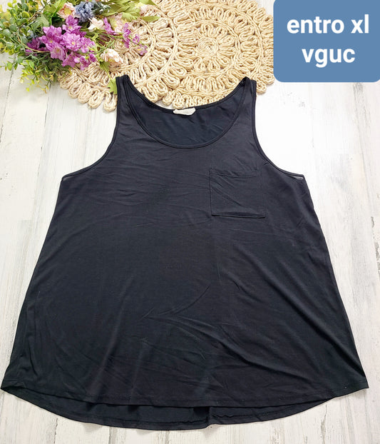 entro xl black tank top