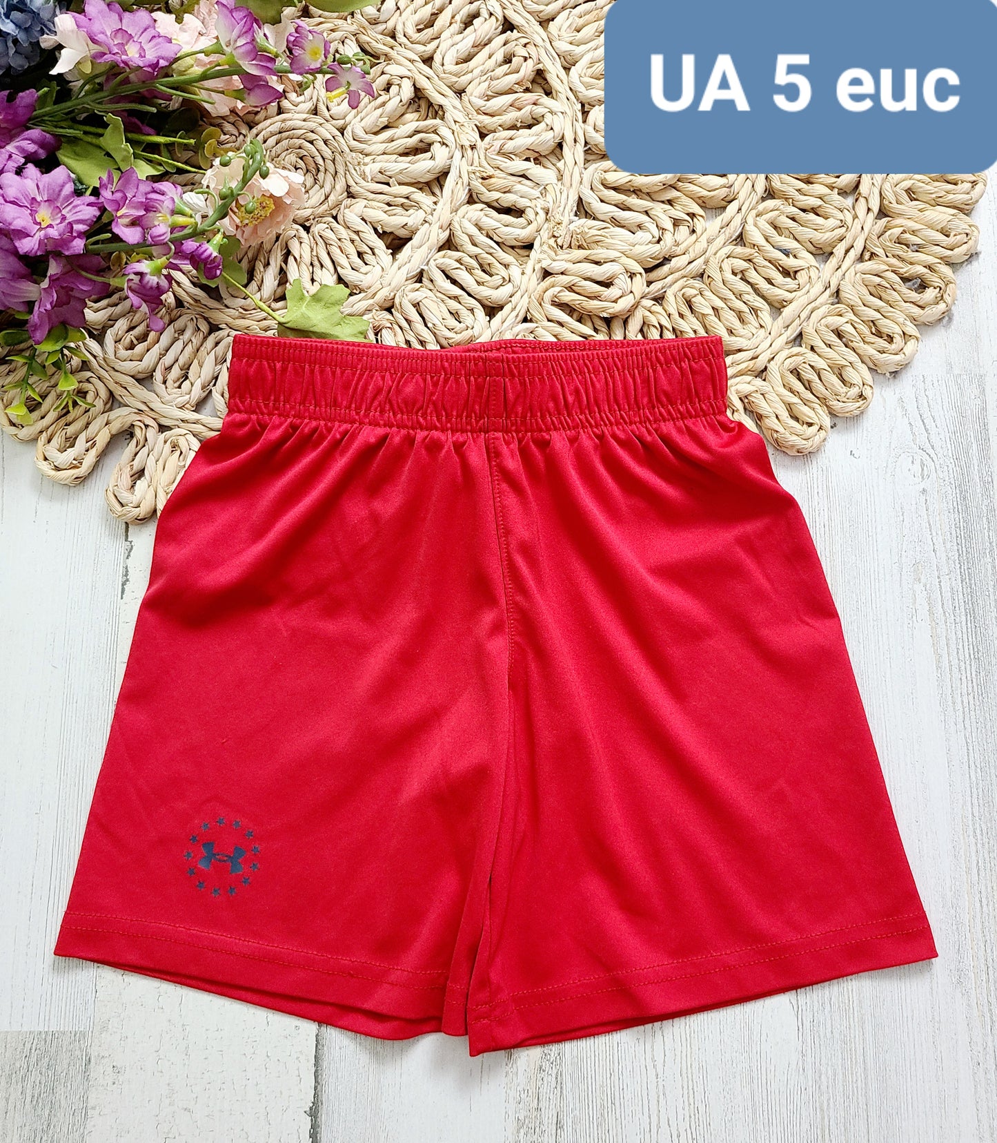 red 5t ua shorts