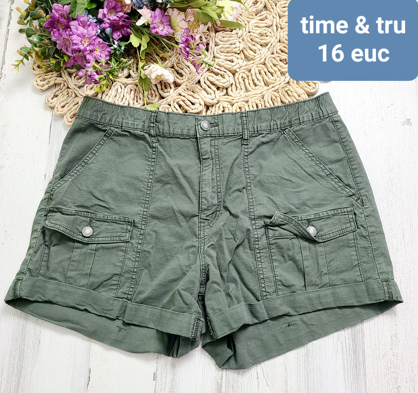 time & true green cargo shorts