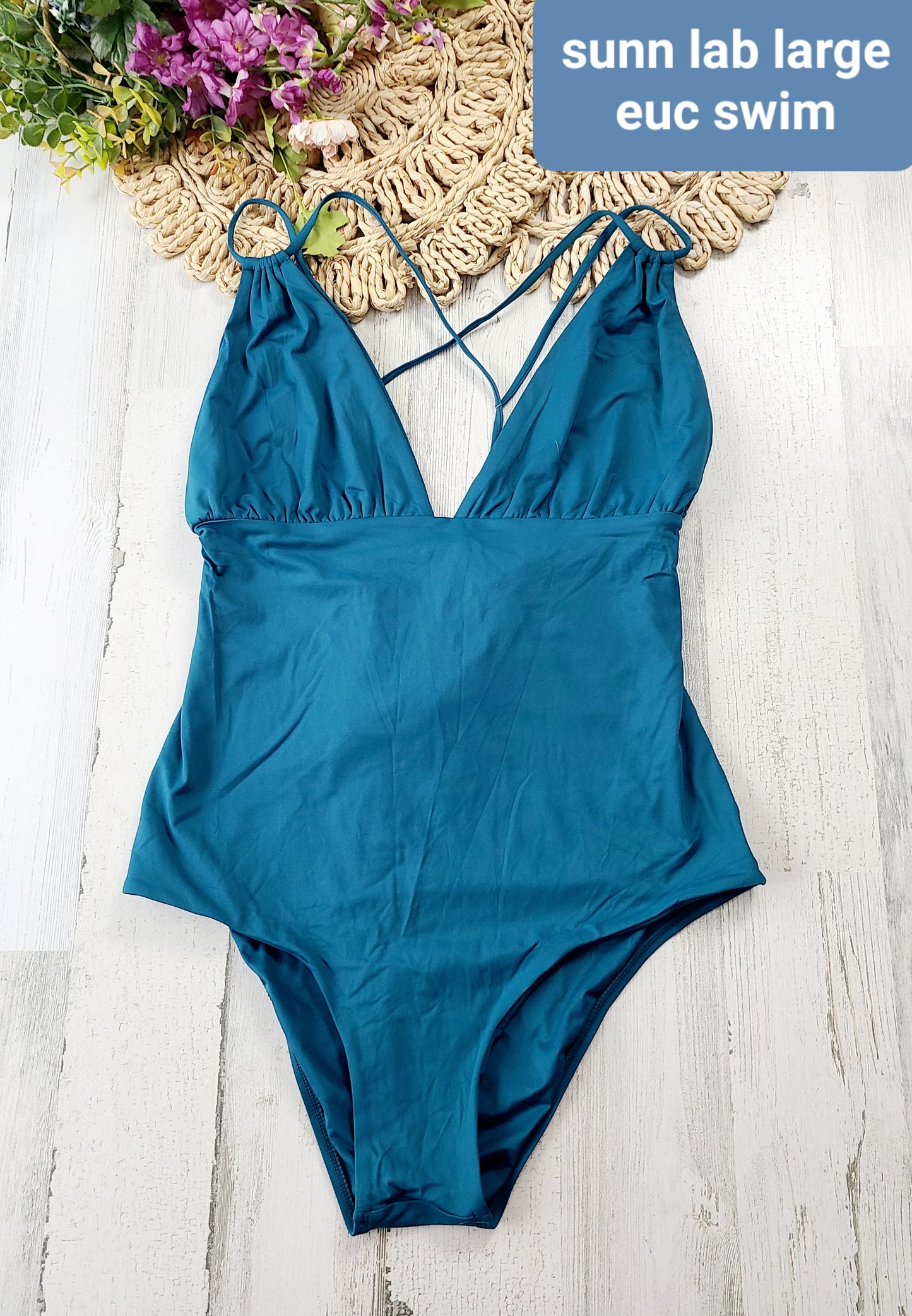 sunn lab aqua swim