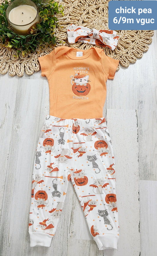 chickpea pumpkin with headband