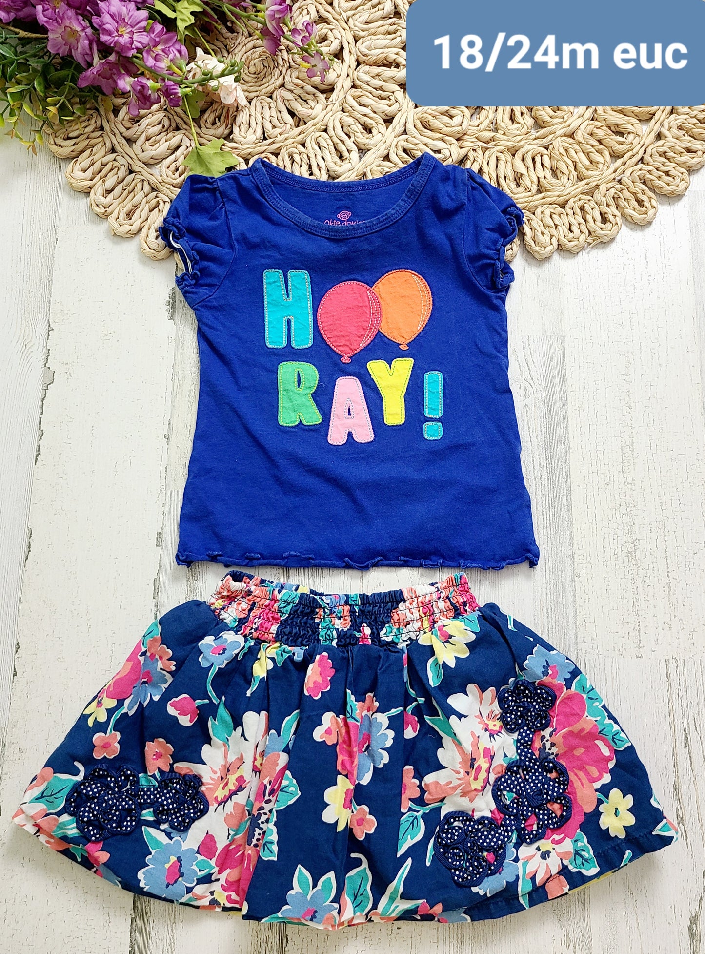hooray tee outfit