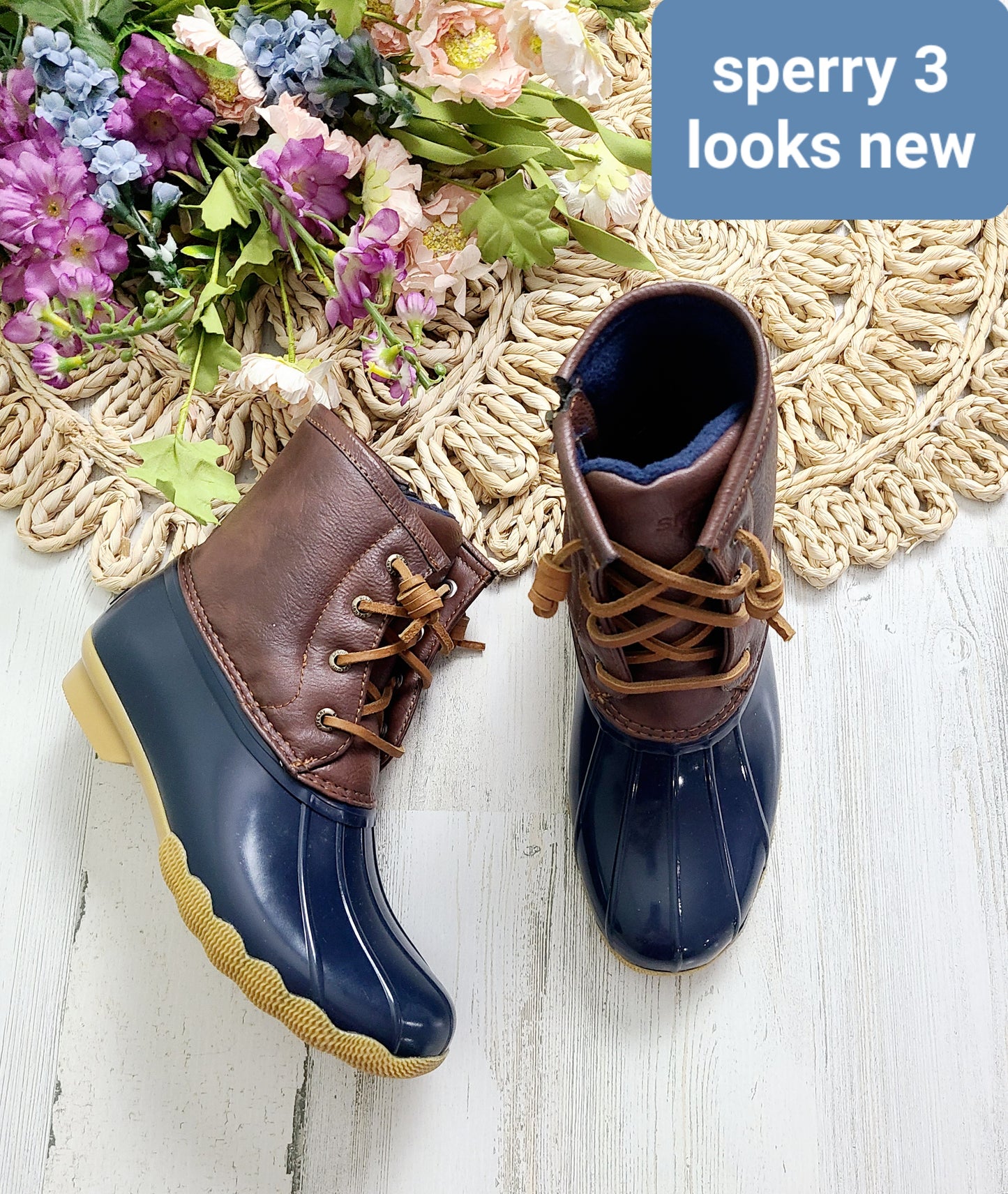 looks new sperry duckboots 3k