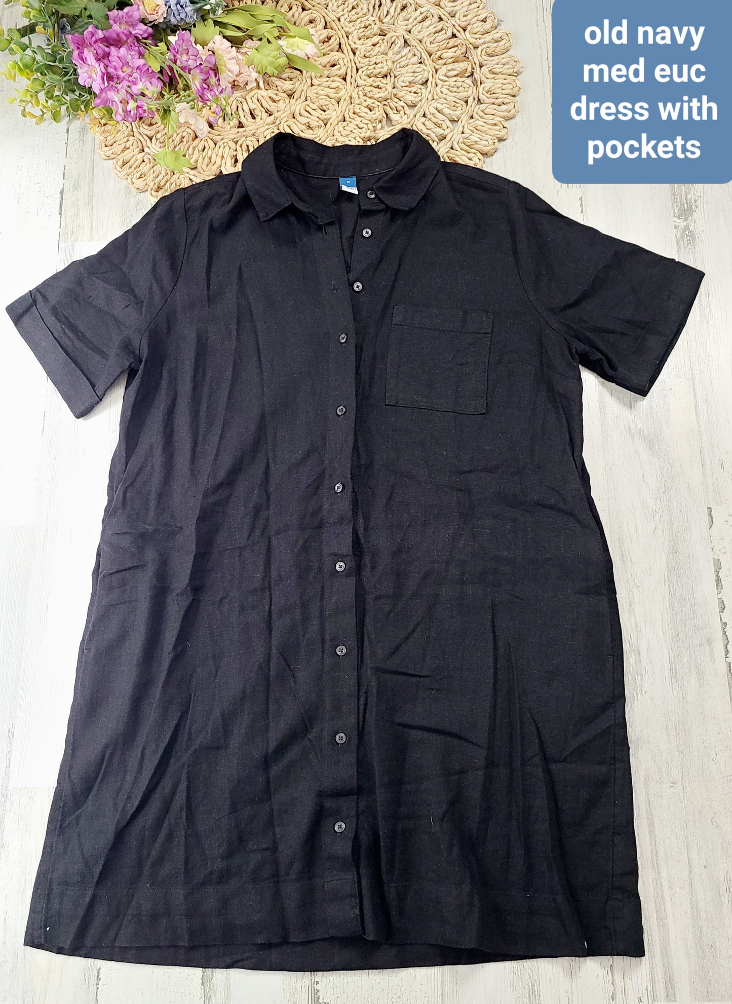 black dress with pockets old navy collar