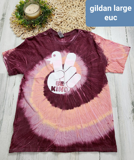 tie dye be kind peach