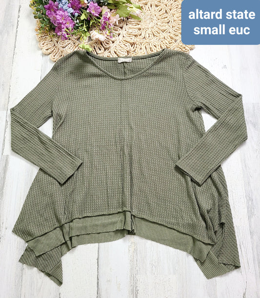 green oversized altard state
