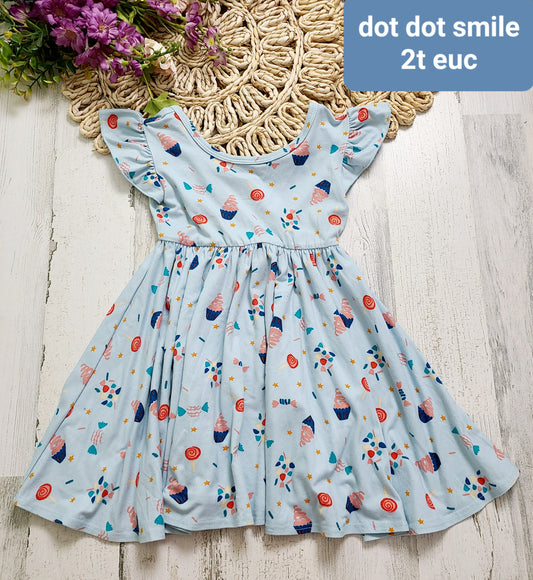 dot dot smile cupcakes dress