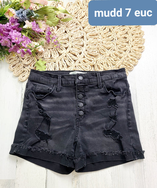 mudd distressed cuff black shorts