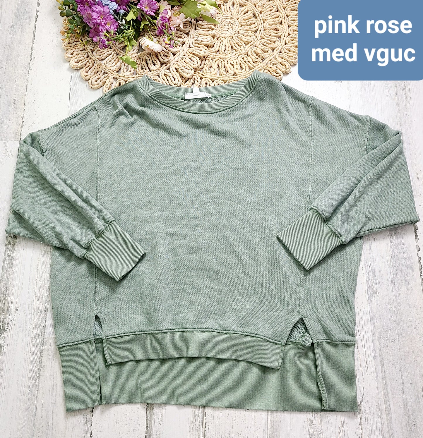 pink rose slit green crewneck