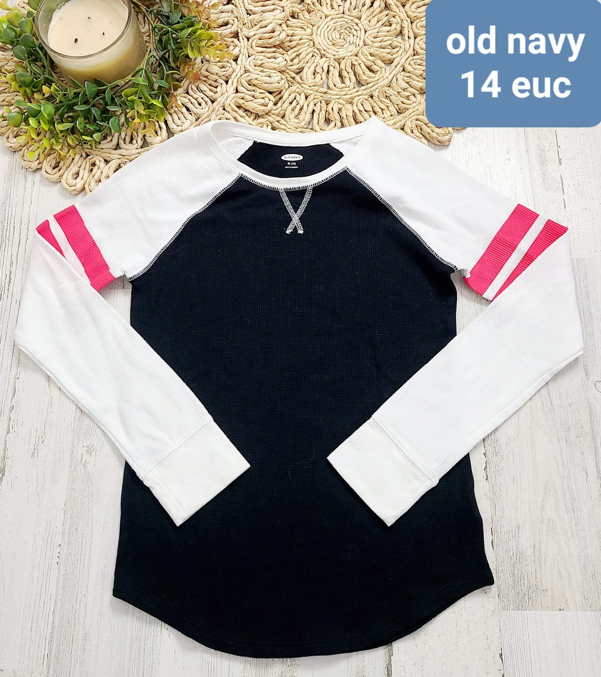 black and white with 2 pink stripes old navy