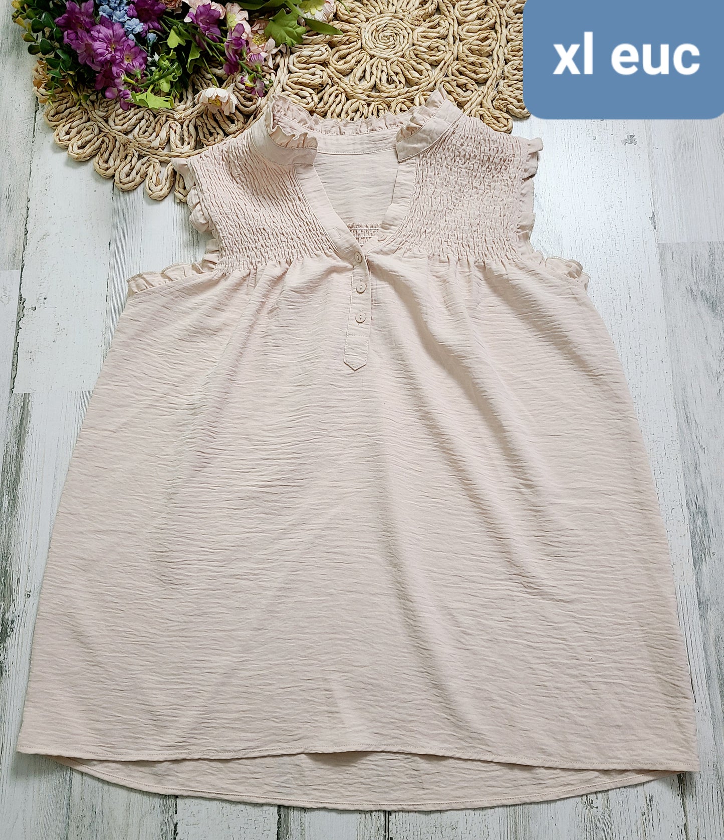smocked ivory tank xl no brand
