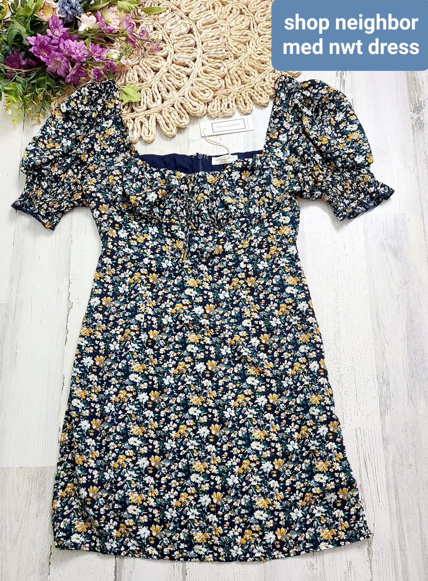 new shop neighbor puff sleeve dress