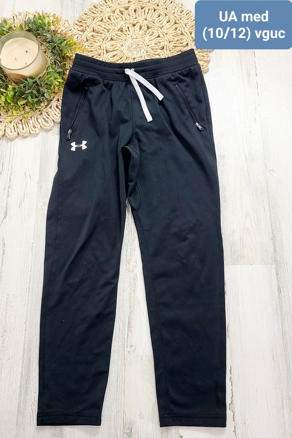 black ua pants size 10/12y