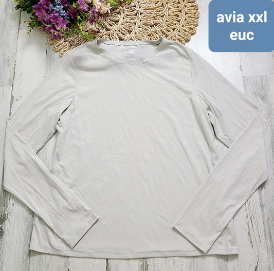 Ivory long sleeve avia