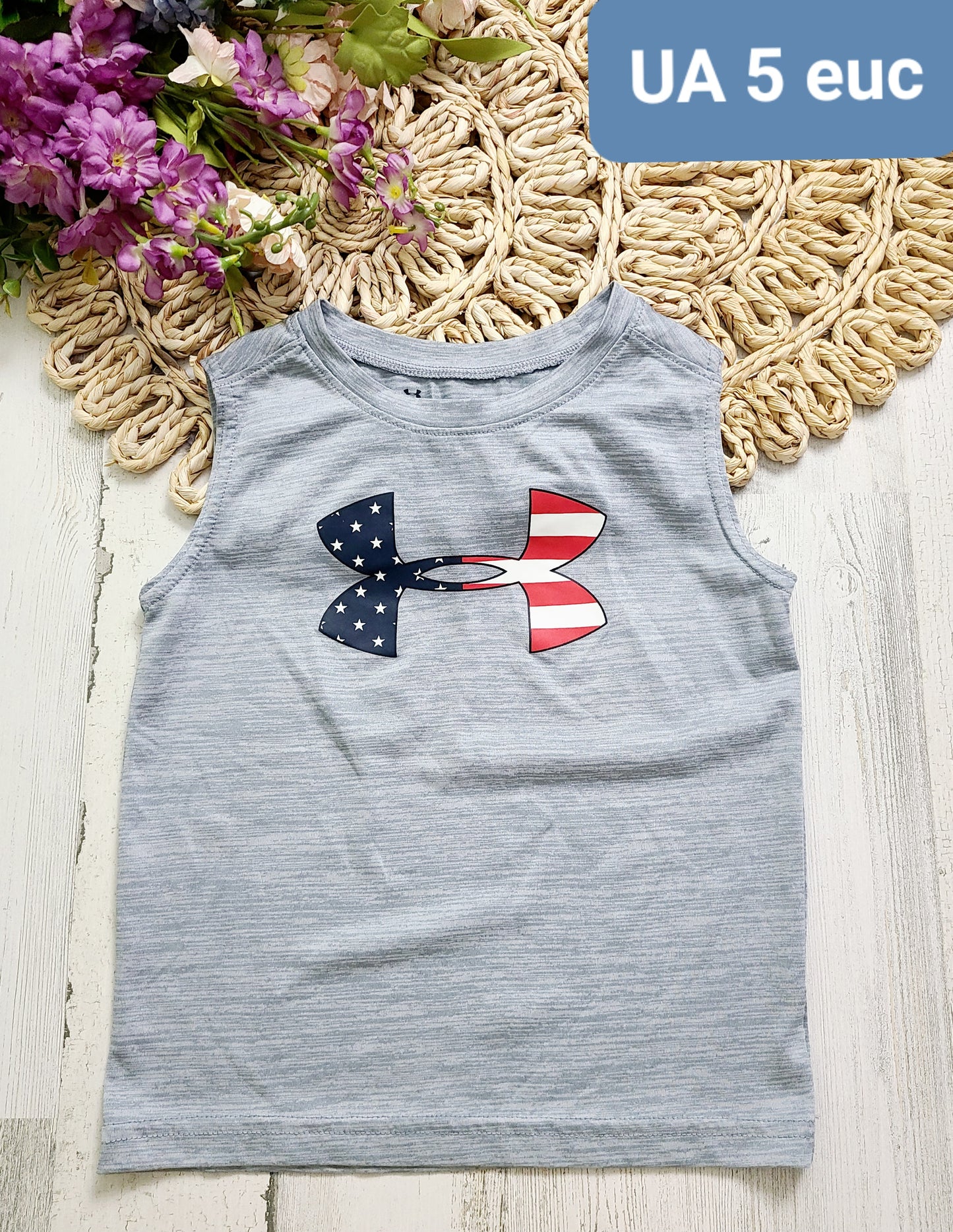 ua flag logo gray tank