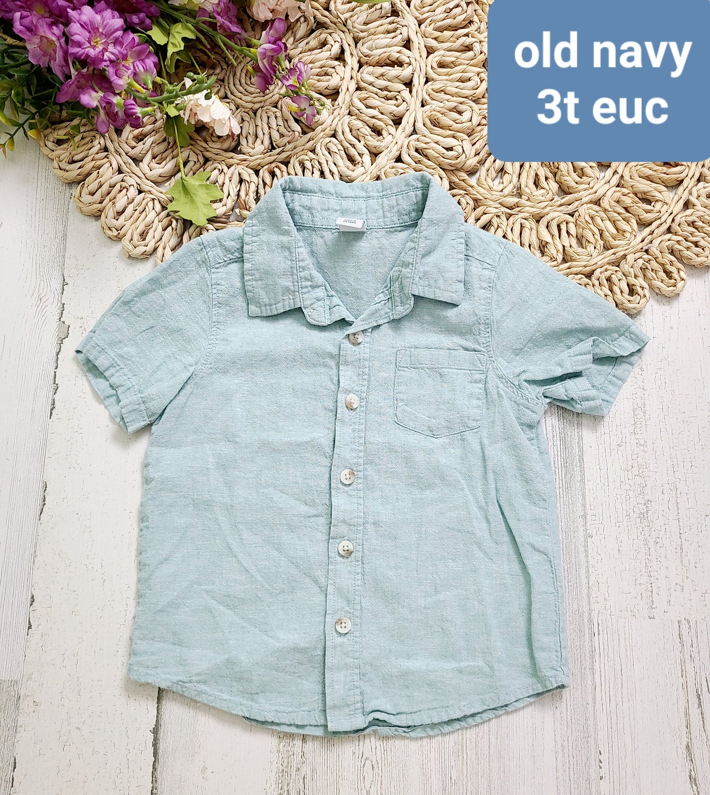 light blue button down old navy
