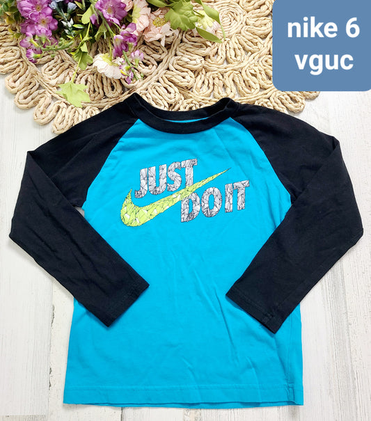 blue long sleeve nike