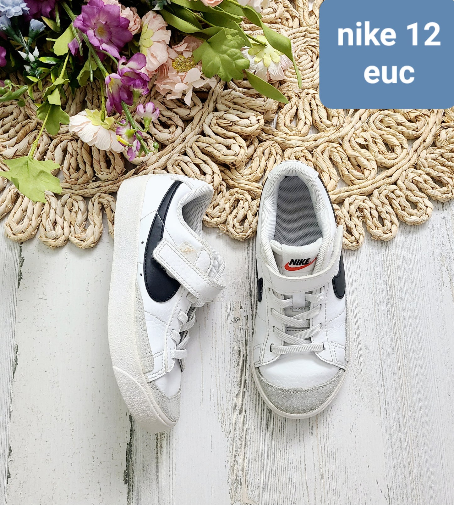 nike 12c sneakers