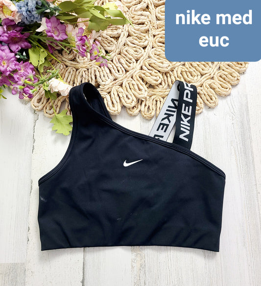 different straps nike bra