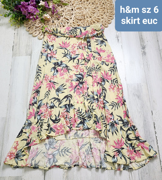 h&m tropical skirt